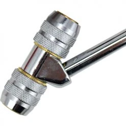 Milton Dual Truck Tire Inflator Gauge, 10 to 160 PSI, 7' Hose - 550 8 Milton Dual Truck Tire Inflator Gauge, 10 to 160 PSI, 7' Hose - 550 -Globalindustrial Car Shop 550 dualpushonchcks closeup